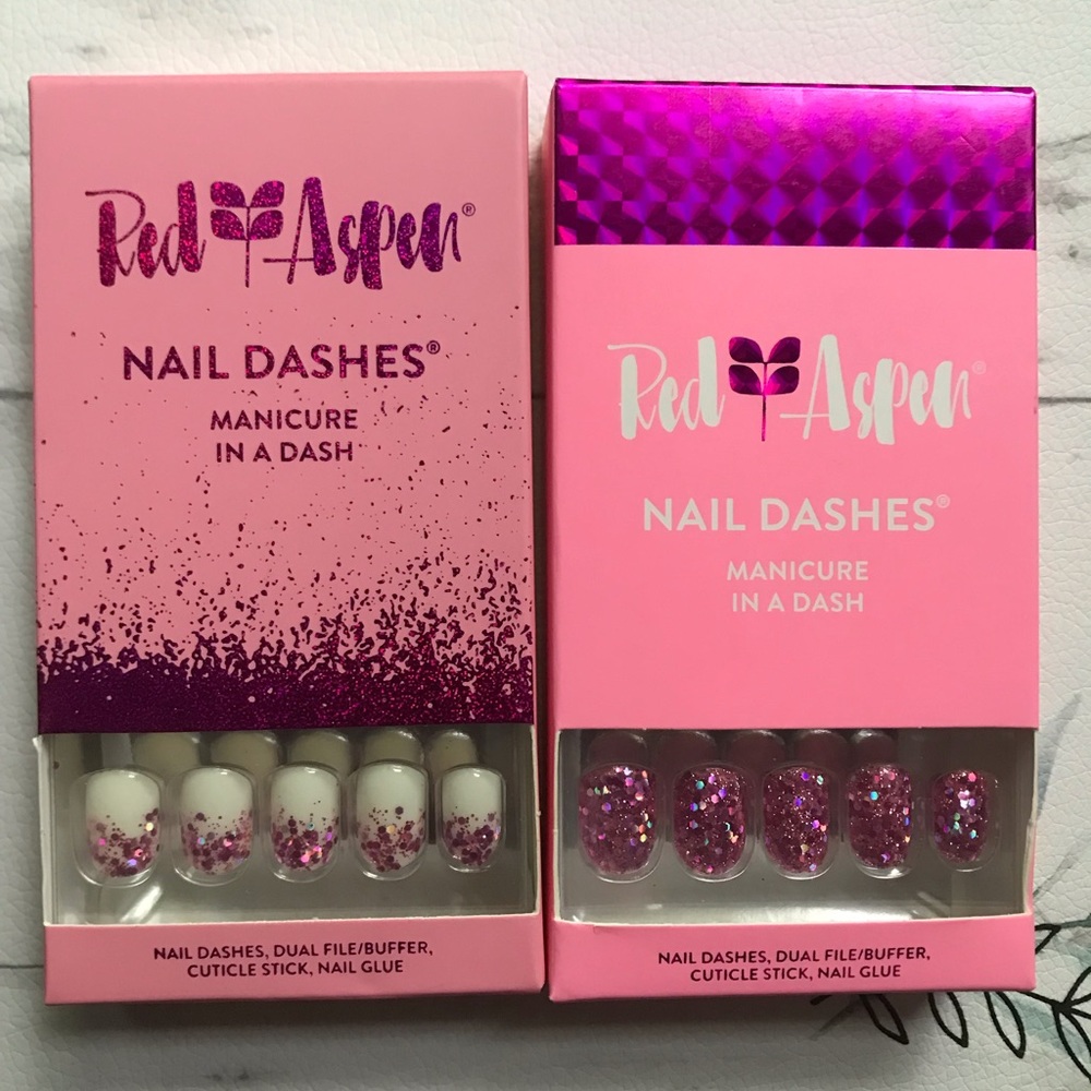NIB Red Aspen Nail Dashes